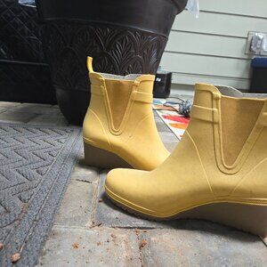 Tretorn ladies rain boots
